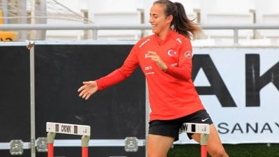 Kadın A Millî Takımı, 31 Mayıs'ta Erzincan'da, 4 Haziran'da Bakü'de