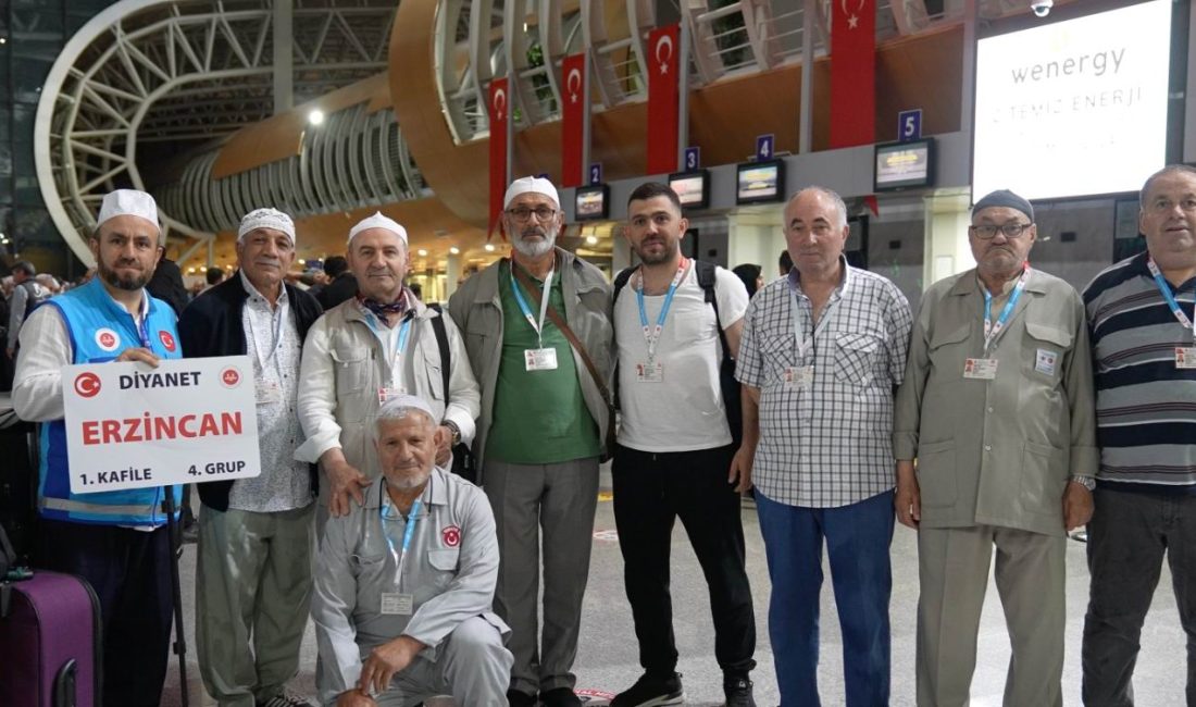 Erzincan kafilesi, Tercan İlçe Müftüsü Hekim Şahin’in yaptığı dualarla Medine-i