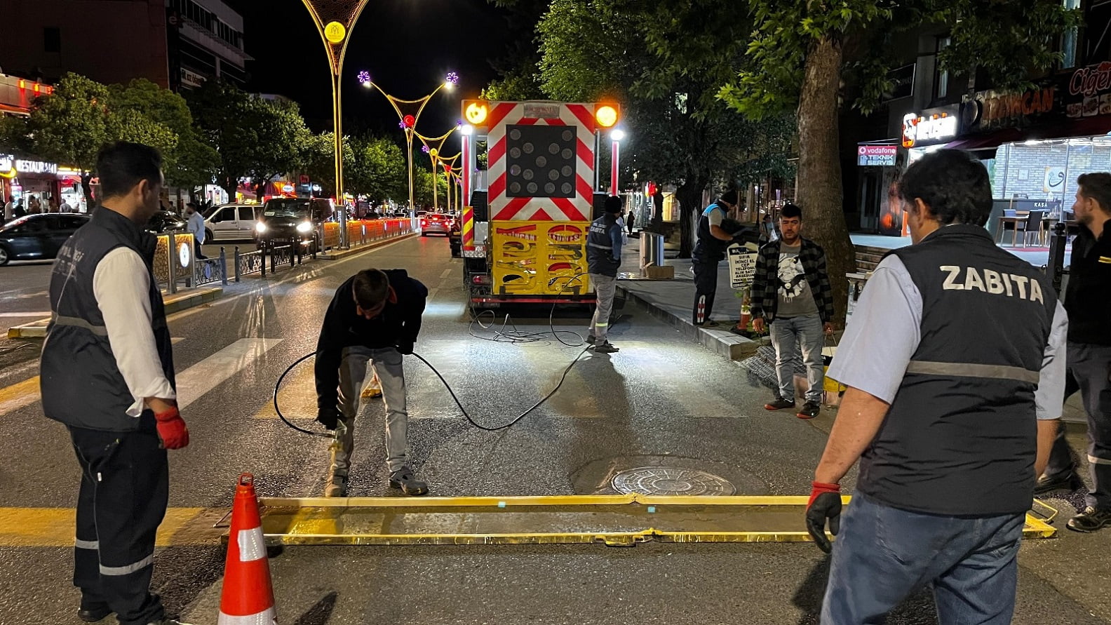Erzincan Belediyesi, şehir genelindeki yaya güvenliğini artırmak amacıyla Zabıta Müdürlüğü