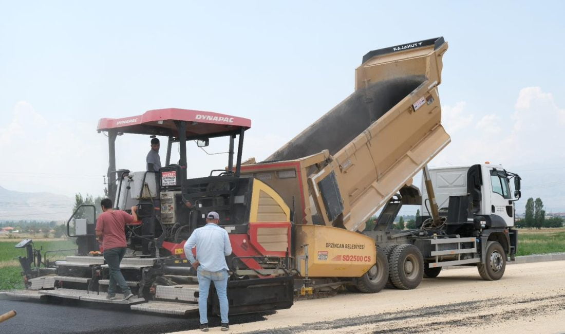 Daha modern ve kullanışlı yollar için çalışmalarını sürdüren Erzincan Belediyesi