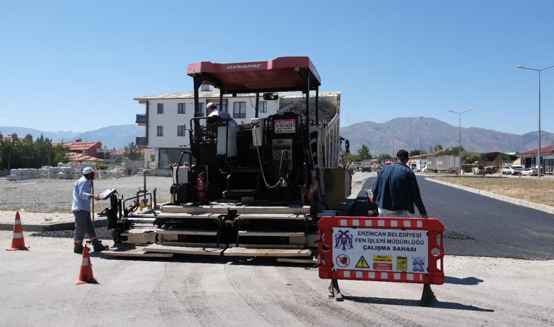 Erzincan Belediyesi Fen İşleri Müdürlüğüne bağlı ekipler, ulaşımı daha da