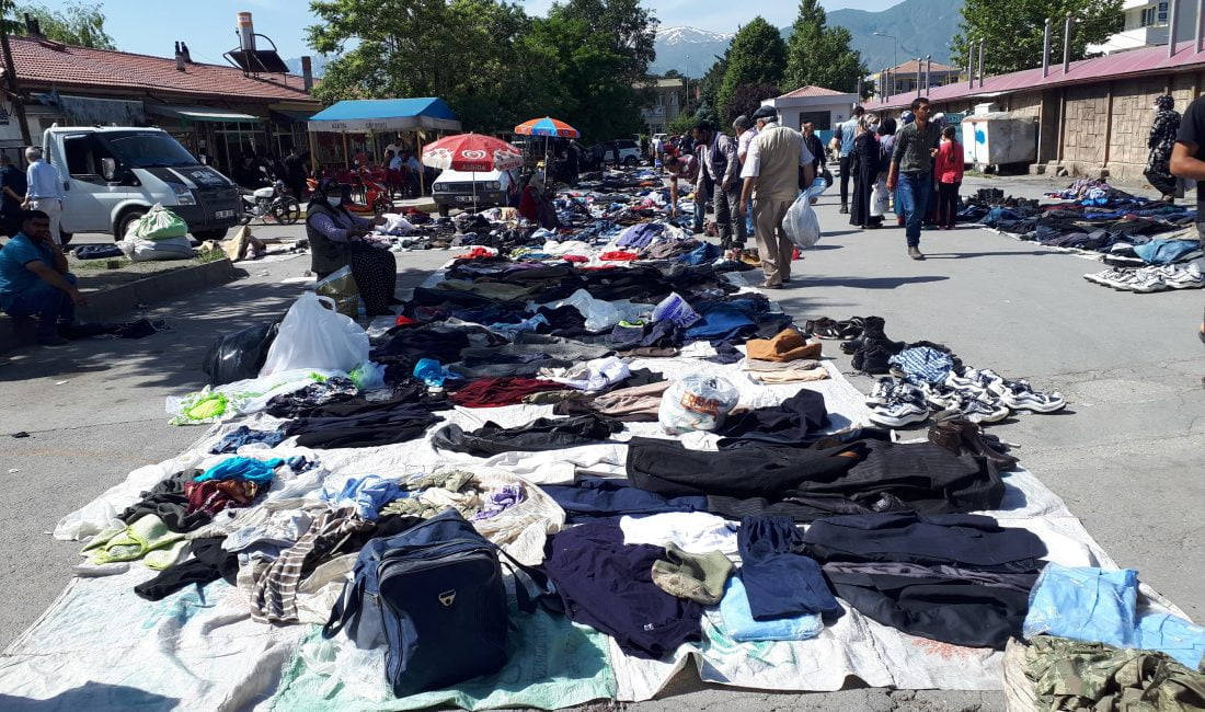Ekonomik Kriz Bit Pazarlarına Talebi Artırdı Türkiye'de yaşanan ekonomik kriz, vatandaşları geçim sıkıntısı ile başa çıkmak