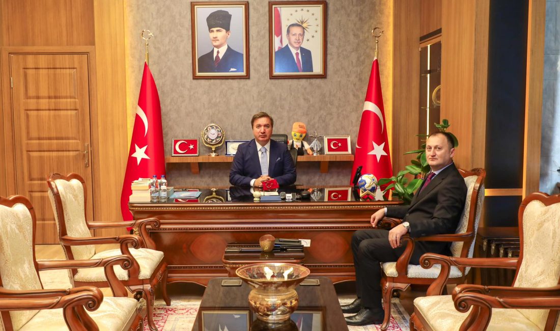 Emniyet Müdürü Zafer Baybaba kente gelerek göreve başladı.  