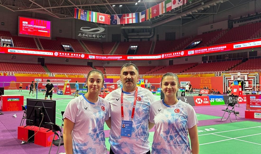 Erzincanlı Milli Badmintoncular Dünya Şampiyonası İçin Çin’e Gitti