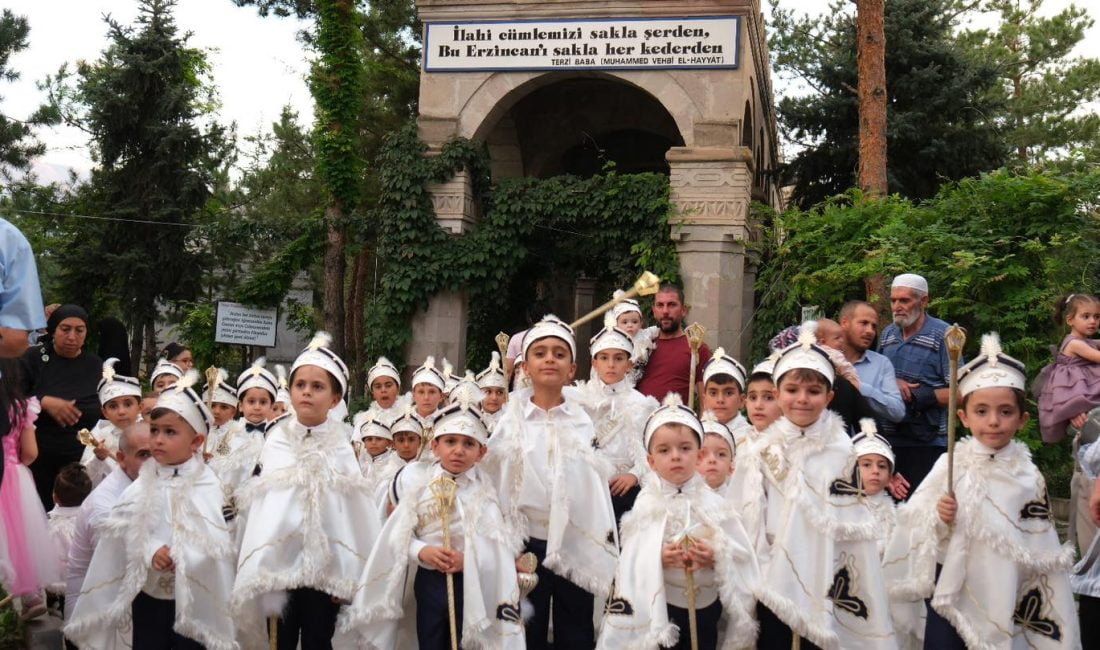 Erzincan Belediyesi’nin geleneksel hale getirdiği Toplu Sünnet Şöleninde bu yıl