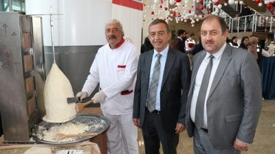Erzincan Tarım ve Orman İl Müdürlüğü standı katılımcılardan yoğun ilgi