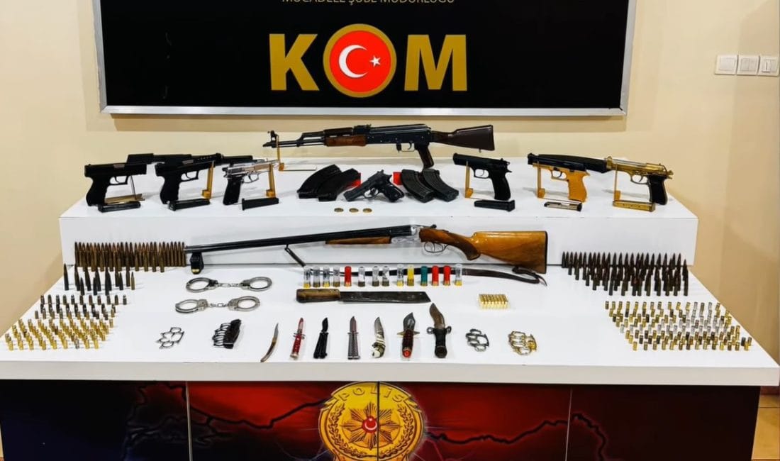 Gerçekleştirilen operasyonda 15 şüpheliyi gözaltına aldı.