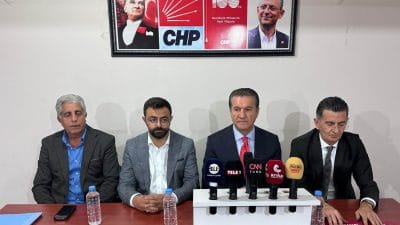 Mustafa Sarıgül, partisinin Erzincan İl Başkanlığı'nda düzenlediği basın toplantısında açıklamalarda