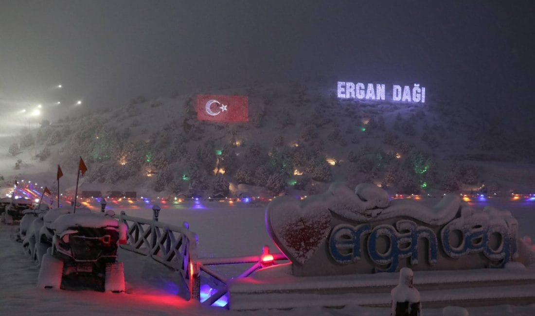 2024-2025 kayak sezonunu Türkiye'de ilk açan kayak merkezi olan Ergan