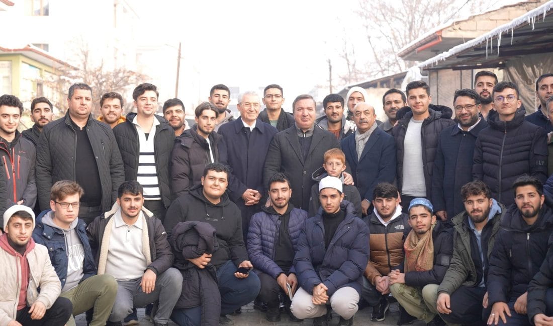 Sabah Namazı Buluşması, bu hafta da Camii Kebir’de yoğun bir