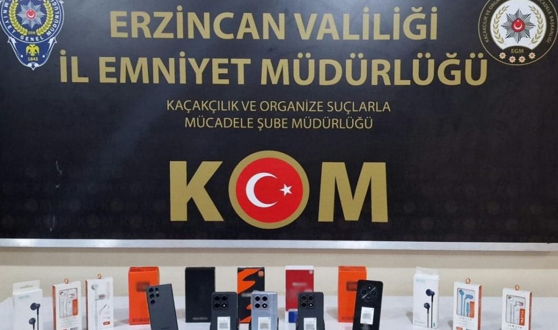 Gümrük Kaçağı Cep Telefonu Ele Geçirildi 5 Adet Gümrük Kaçağı Cep Telefonu, 6 Adet Gümrük Kaçağı