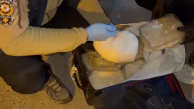 Erzincan'da piyasa değeri 20 Milyon olan metamfetamin ele geçirildi.