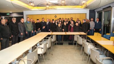 Ailelerle tek tek görüşen istek ve taleplerini dinleyen Vali Aydoğu,