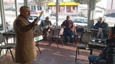 Erzincan’da Çiftçilere Hastalık ve Zararlı Bilgilendirmesi Yapılıyor 