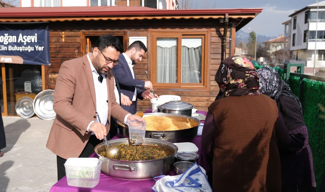 İl Müftüsü Fakirullahoğlu'ndan Sümbül Valide Sultan Kız Kur’an Kursu Aşevine