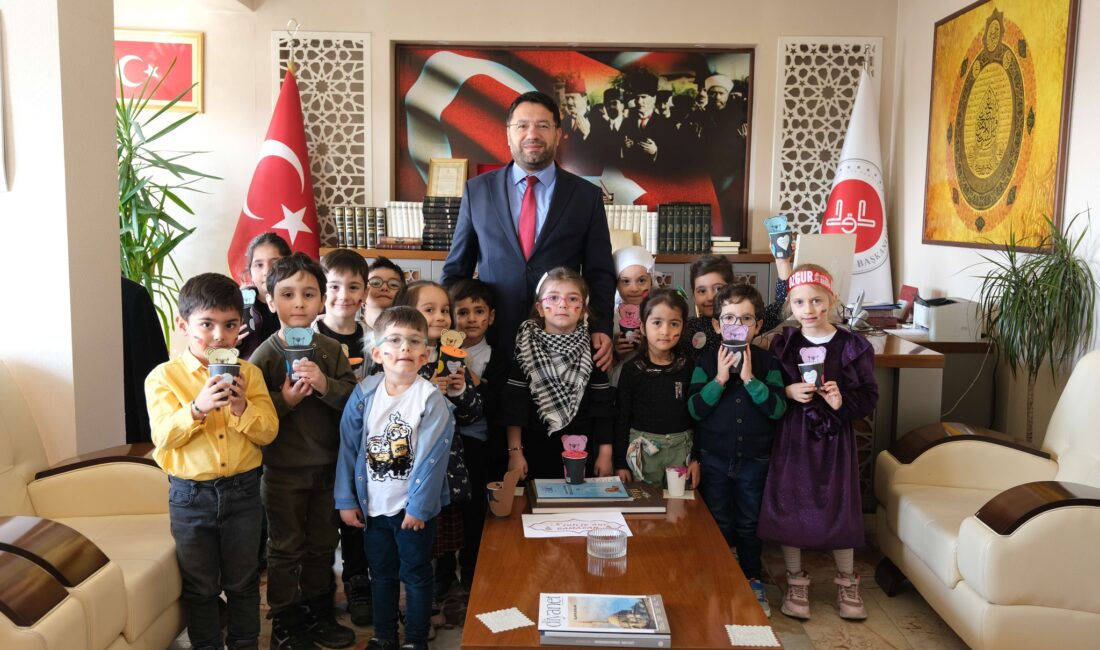 Muhammediye Camii 4-6 Yaş Kur’an Kursu Öğrencilerinden Filistin’e Anlamlı Destek
