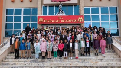 Gazi İlkokulu Öğrencilerinden Erzincan Belediyesi’ne Ziyaret