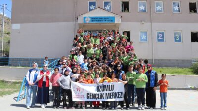 Üzümlü Gençlik Merkezi’nden bahar coşkusu Erzincan Gençlik ve Spor İl Müdürlüğü Üzümlü Gençlik Merkezi’nin geleneksel