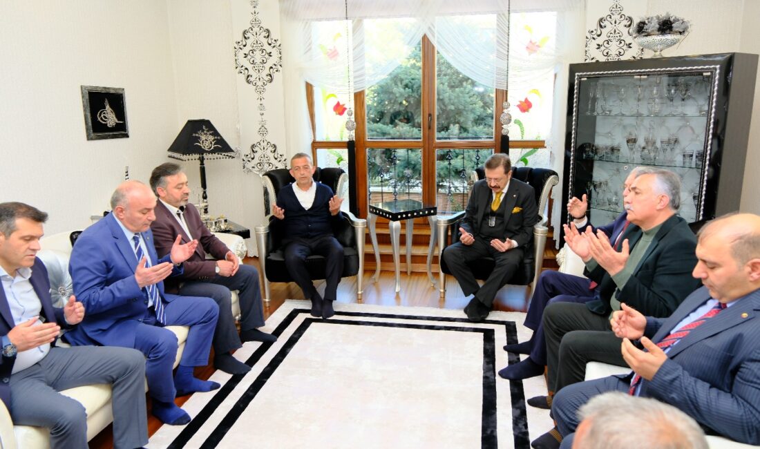 Tanoğlu Ailesine Başsağlığı Dilekleri İletildi
