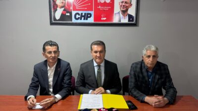 CHP Erzincan Milletvekili Mustafa Sarıgül, Erzincan İl Başkanlığında bir basın