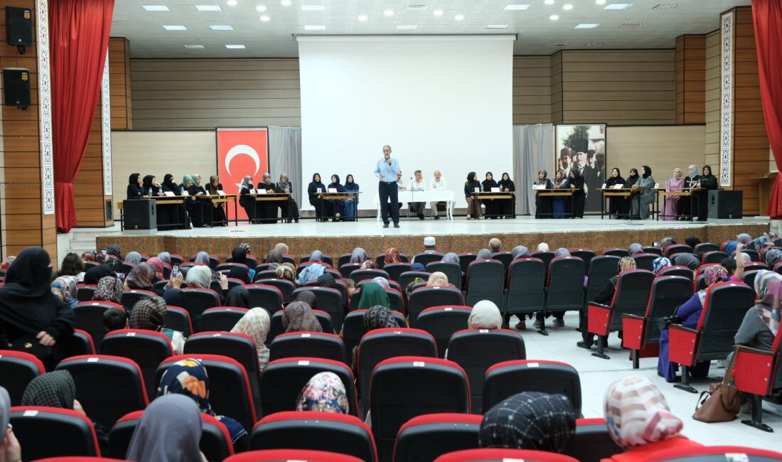 İl Müftülüğü tarafından ihtiyaç odaklı Kur'an kursları arasında düzenlenen bilgi