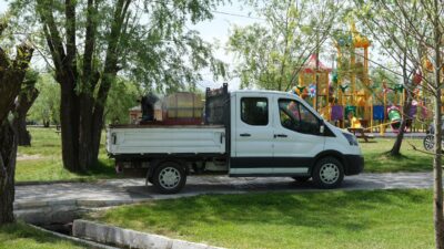 Erzincan Belediyesi Kırım-Kongo Kanamalı Ateşi (KKKA) hastalığına karşı ilaçlama çalışmalarını