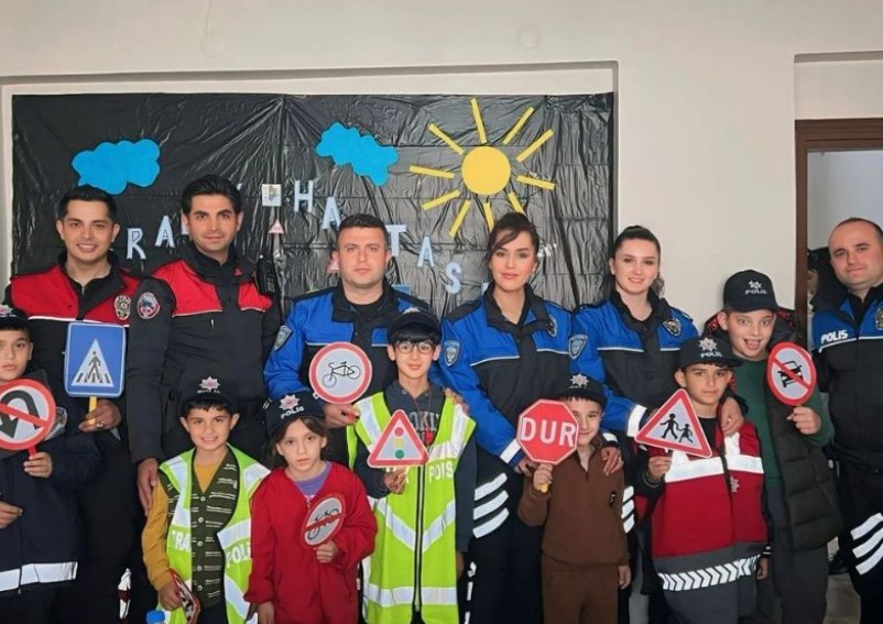 Erzincan'da Özel Öğrencilere Trafik Güvenliği Eğitimi Verildi