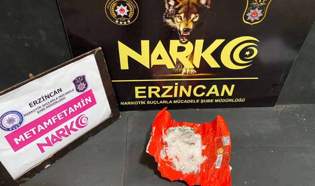Uyuşturucu Operasyonu 14,01 gram metamfetamin maddesi ele geçirildi