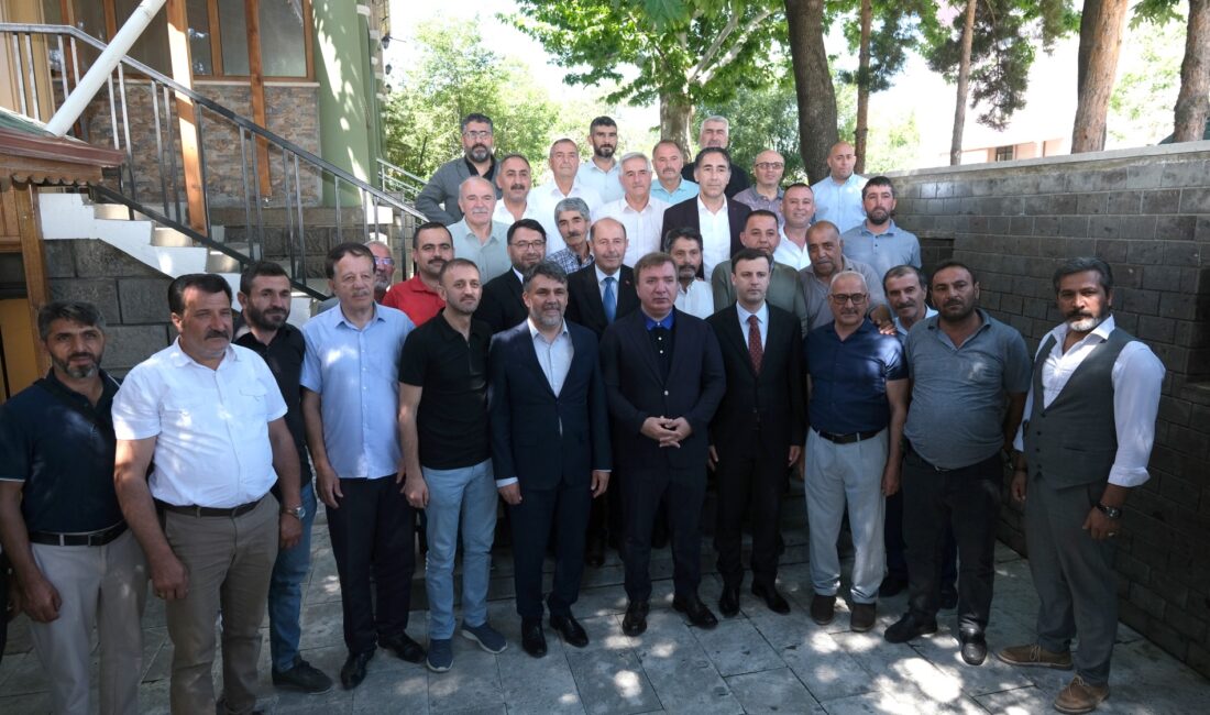 İl Müftüsü İsmail Fakirullahoğlu Muhtarlarla Buluştu, Kur’an Kurslarına Destek Çağrısı