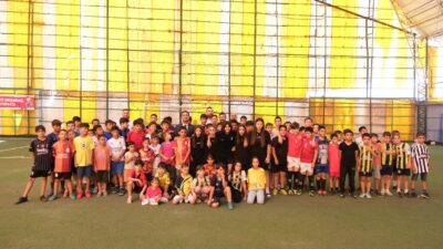 10 farklı branşta ücretsiz olarak verilen kursların kapanış programı yoğun