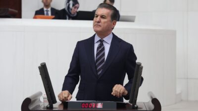 CHP Hatay teşkilatıyla birlikte Hatay il merkezinde ve ilçelerinde saha