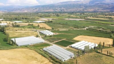 Erzincan’da seracılığın gelişmesine yönelik önemli çalışma ve projeler devam ederken,