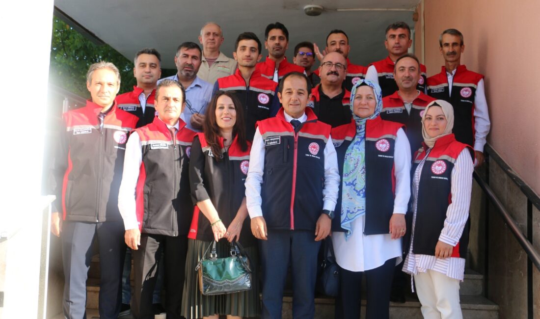 Erzincan Tarım ve Orman İl Müdürlüğü sahadaki çalışmalarını aralıksız sürdürüyor.