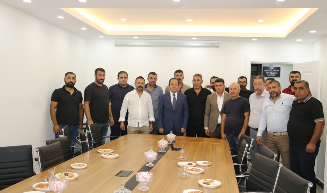 Erzincan’da hayvancılığın farklı sektörlerinde faaliyet gösteren yetiştiriciler, Tarım ve Orman