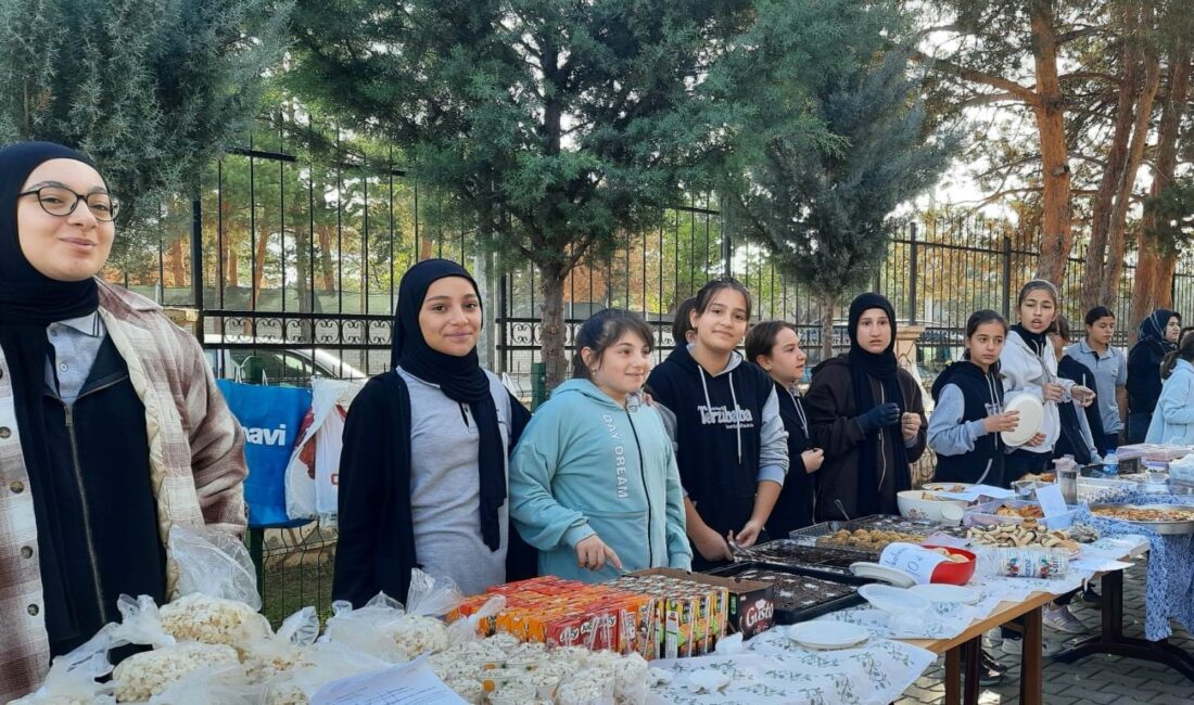 Elde edilen gelirlerin tamamı Gazze’deki ihtiyaç sahiplerine ulaştırılacak.