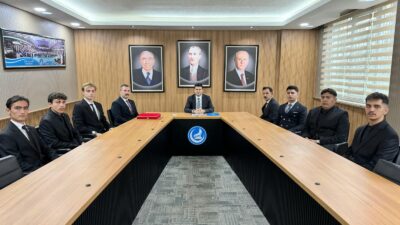 Ülkü Ocakları Erzincan İl Başkanı Kadir Özger, Genel Başkan Ahmet