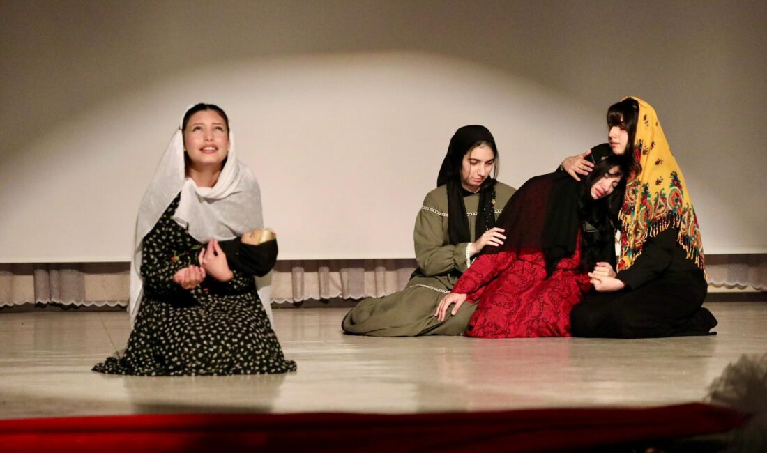 Türkiye Cumhuriyeti’nin kurucusu Gazi Mustafa Kemal Atatürk, ebediyete intikalinin 87.