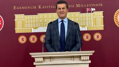 CHP Erzincan Milletvekili Mustafa Sarıgül CHP 39. Olağan Kurultayını değerlendirdi.