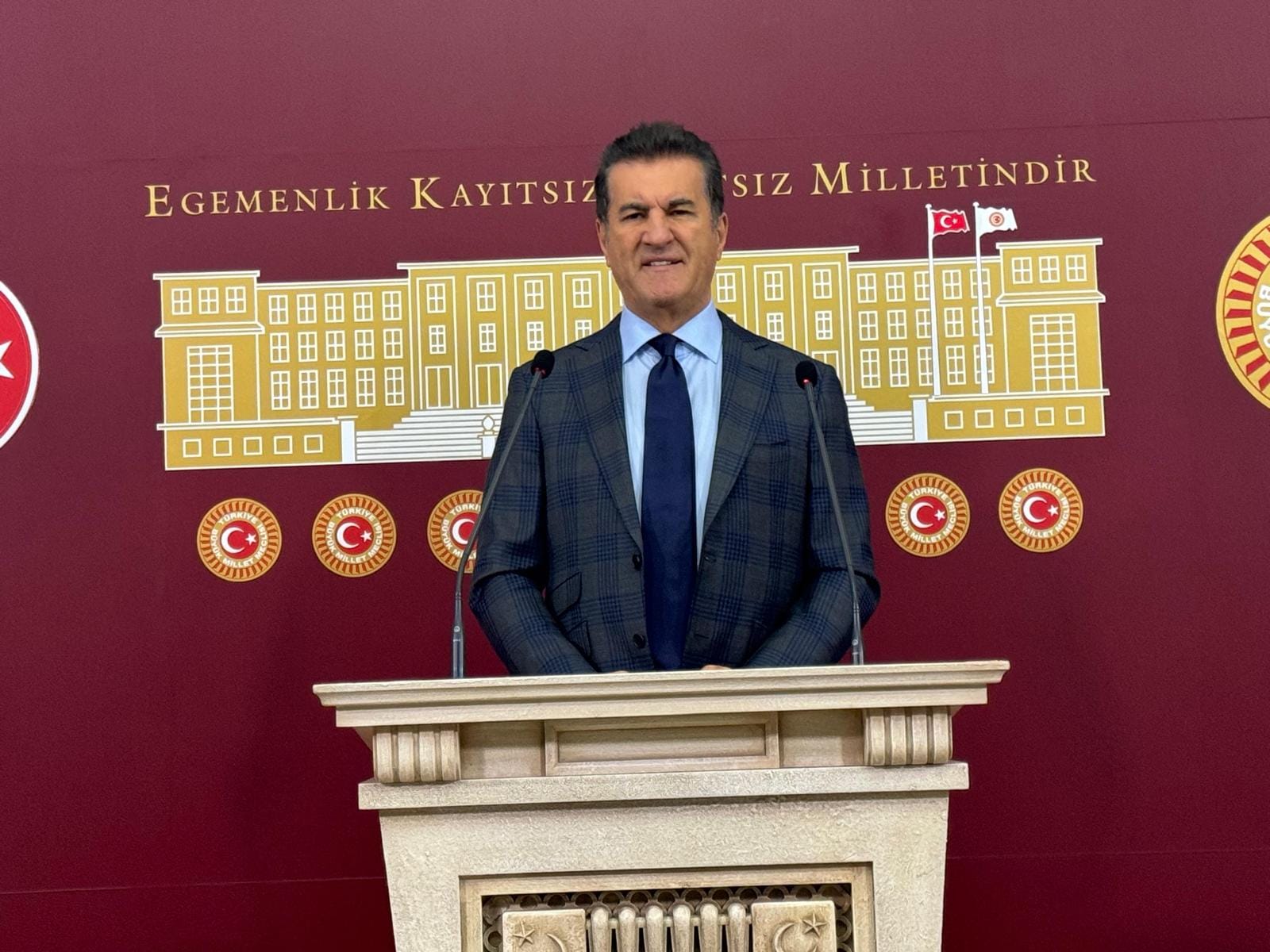 Sarıgül, “CHP, Yeni Tüzük, Yeni Program, Yeni Yönetim Ve Güçlü Örgütüyle İktidar İçin Geliyor, İktidara Geliyor”