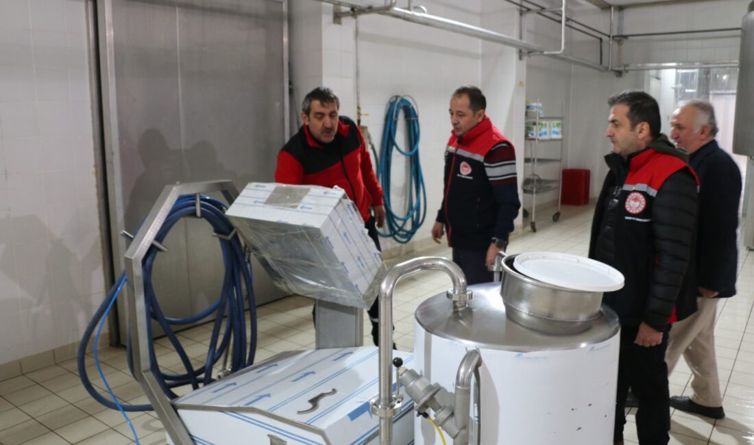 Erzincan’da üretilen süt, modern tesislerde yoğurt, tereyağ, kaşar ve ayrana