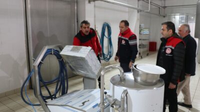 Erzincan’da üretilen süt, modern tesislerde yoğurt, tereyağ, kaşar ve ayrana