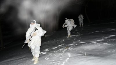 Milli Savunma Bakanlığı (MSB), “3’üncü Ordu Komutanlığı birliklerinin karlı arazide