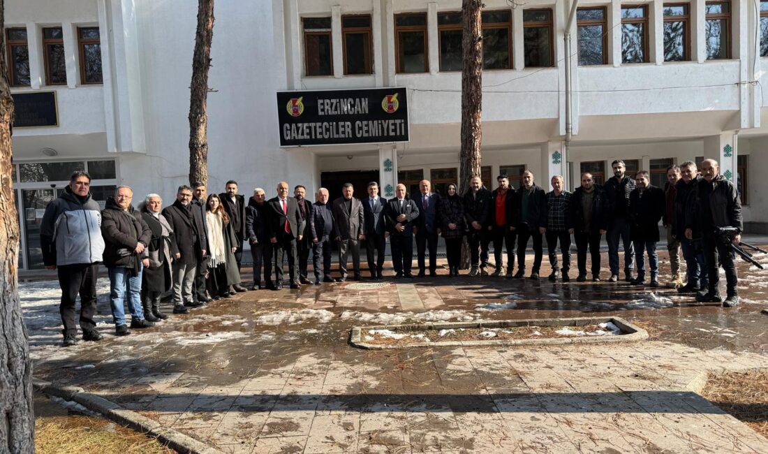 AK Parti Erzincan Milletvekili Süleyman Karaman, gerçekleştirdiği basın açıklamasının ardından