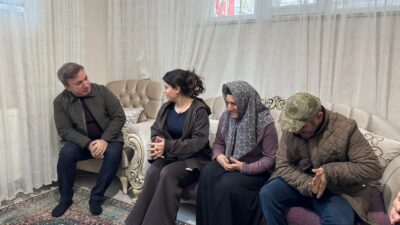 Erzincan’da 28 yaşındaki Çilem Sağlam’ın özel gereksinimli iki kardeşi için