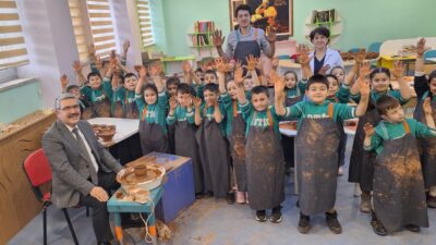 Erzincan Demirkent TOKİ İlkokulu ve Ortaokulu öğrencileri, unutulmaya yüz tutmuş