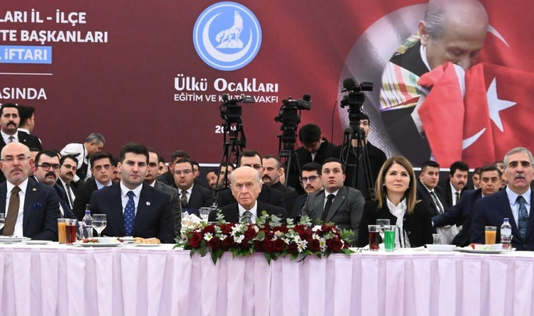 Ülkücü Hareket’in Lideri Devlet Bahçeli Ülkü Ocakları’yla İftar Programında Buluştu Ülkü Ocakları Erzincan İl Başkanı Kadir Özger ve il yöneticileri,