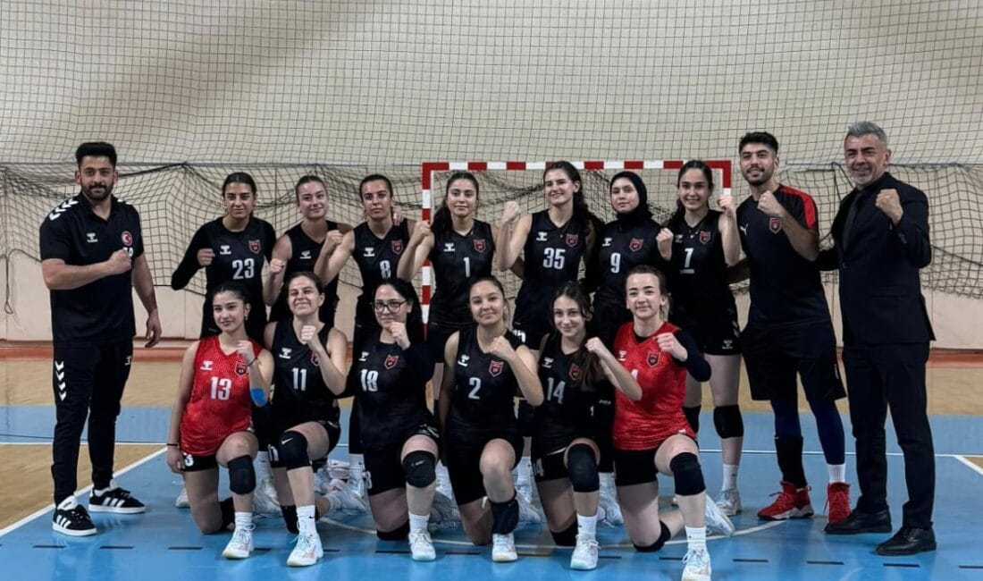 Erzincan’ı Voleybol Bölgesel Liginde temsil eden Erzincan Vefa Spor, ilk