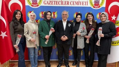 Erzincan Gazeteciler Cemiyeti üyesi kadın gazeteciler, 8 Mart Dünya Kadınlar