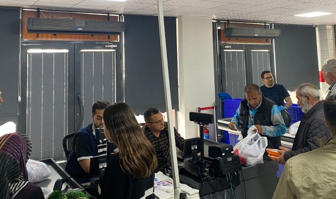 Kurban Bayramı öncesi Erzincan Et ve Süt Kurumu Mağazası’nda yoğunluk
