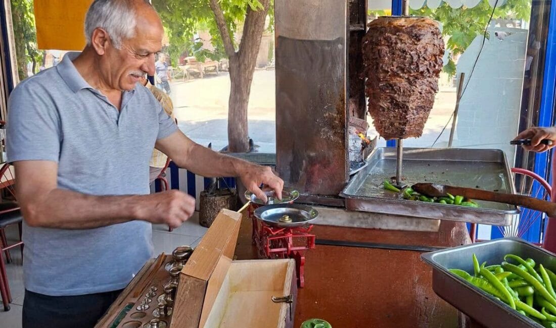 Erzincan Belediyesi Zabıta Müdürlüğü ekipleri, il genelindeki iş yerleri ve